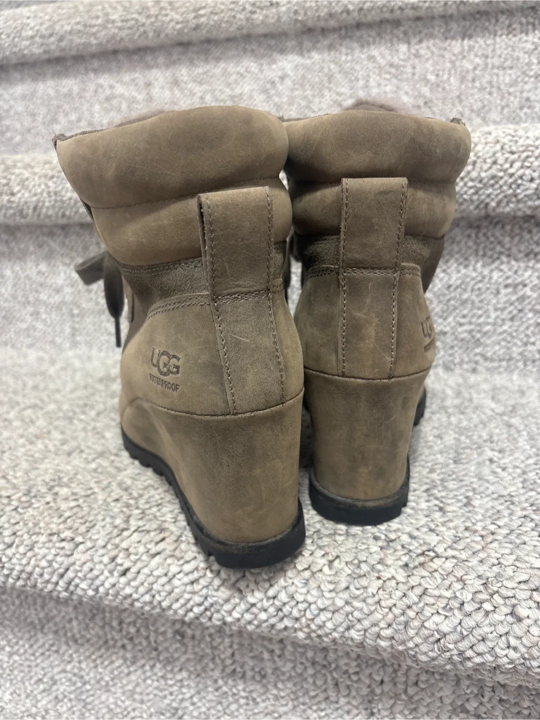 UGG Waterproof Wedge Boot 7.5