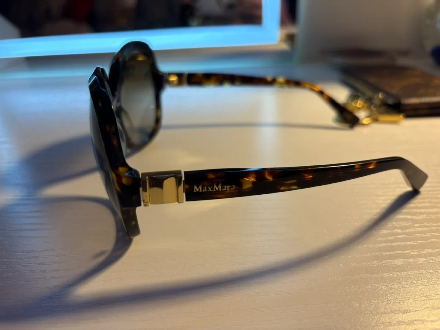 Max Mara Tortoise Shell Sunglasses image indicator(4)