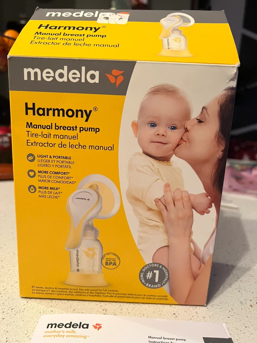 2x breast pump. MEDELA & lansinoh