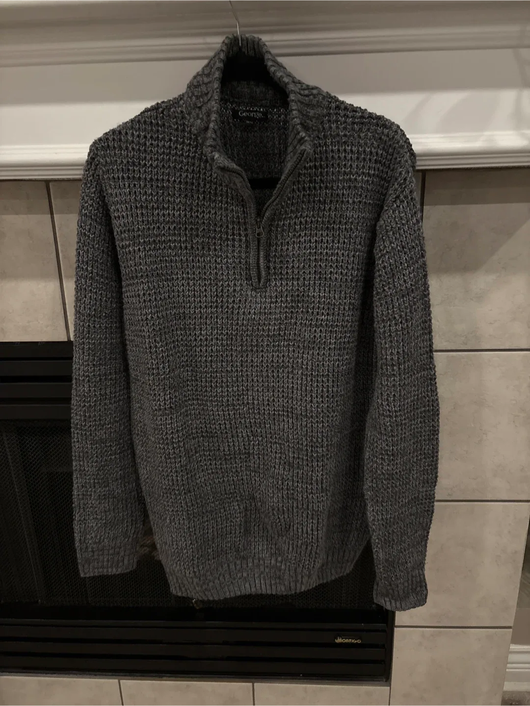 George Quarter-Zip Sweater - Size M