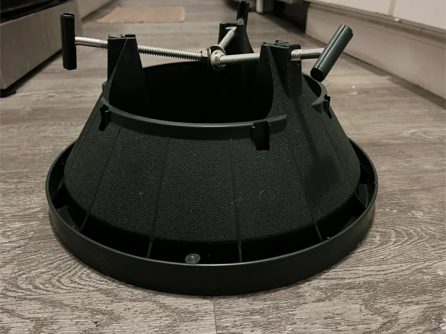 Christmas Tree Stand for 8 foot trees - photo 2