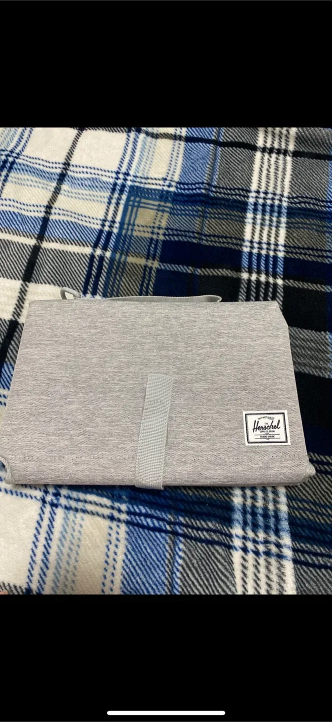 Herschel Grey Travel Pouch