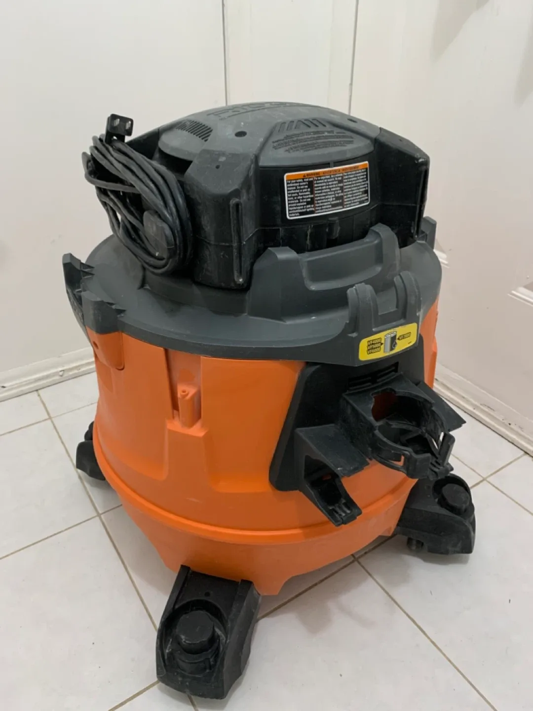 Ridgid 60L (16 Gal.) Wet Dry Shop Vacuum image indicator(2)