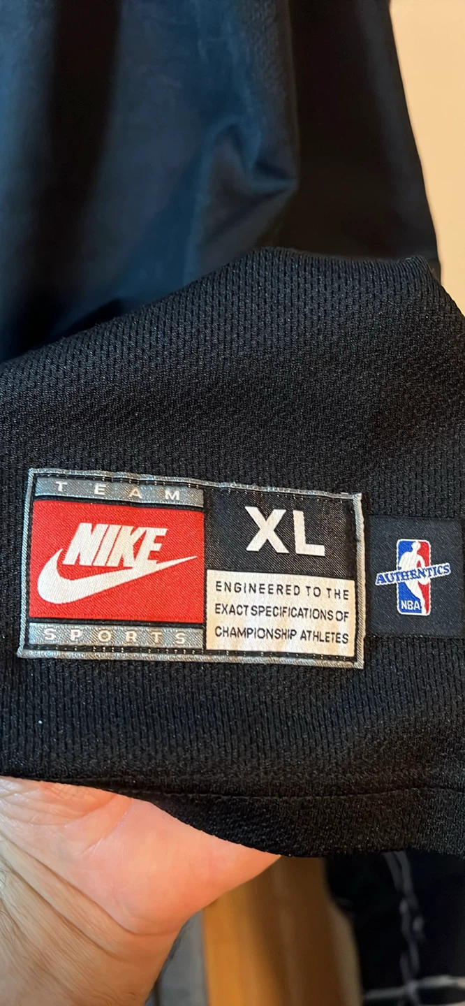 Nike Vintage Raptors NBA Jersey, XL - photo 4