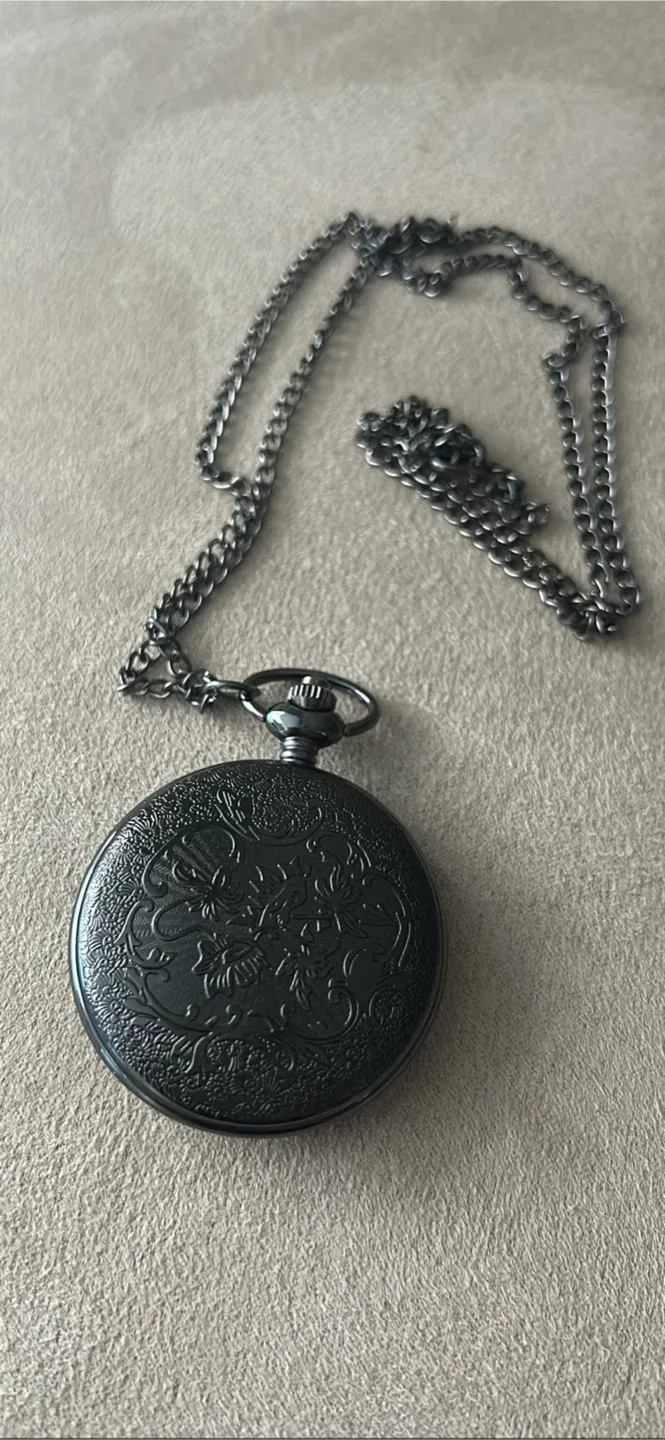 Nightmare Before Christmas Pocket Watch image indicator(3)
