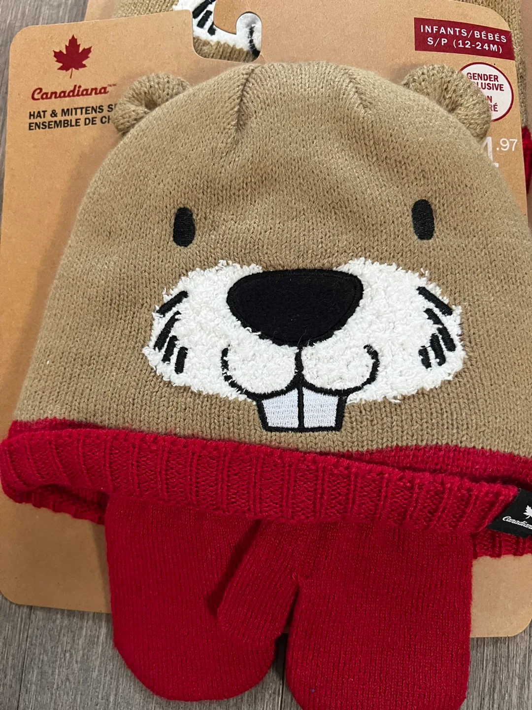 New Canadiana Hat & Mittens Sets image indicator(2)