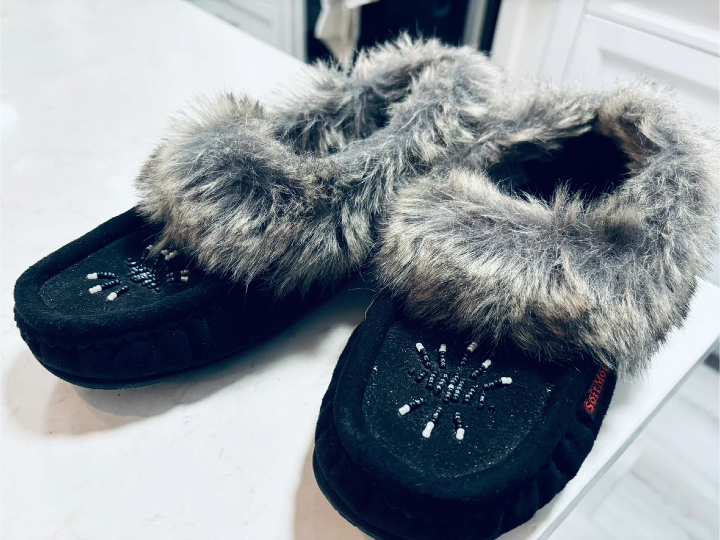 NEW SoftMoc Black Moccasin Slippers (Size 8) - photo 3