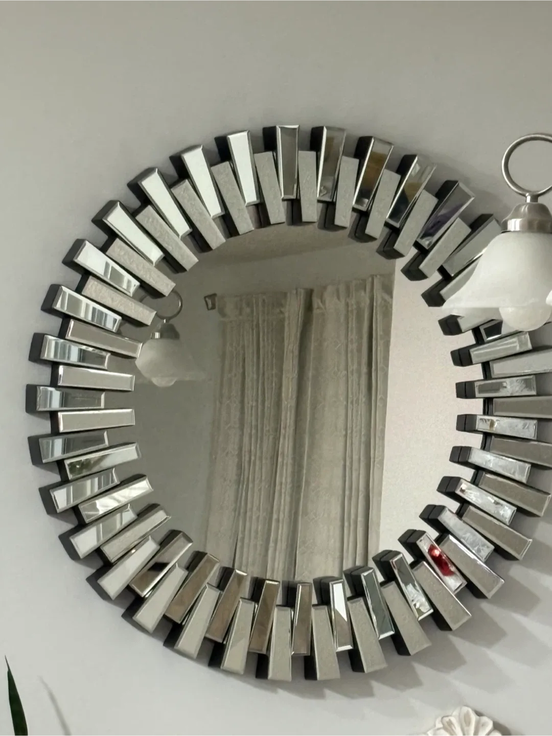 Round Decorative Mirror