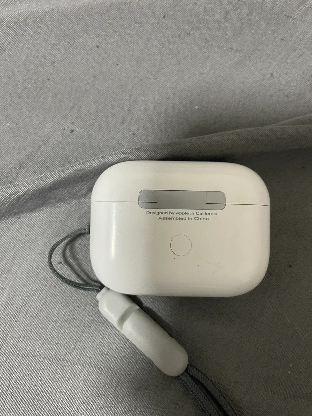 Apple AirPods Pro 2nd Generation image indicator(4)
