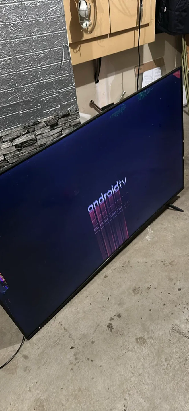 Hisense 58R6 TV - AS IS image indicator(2)