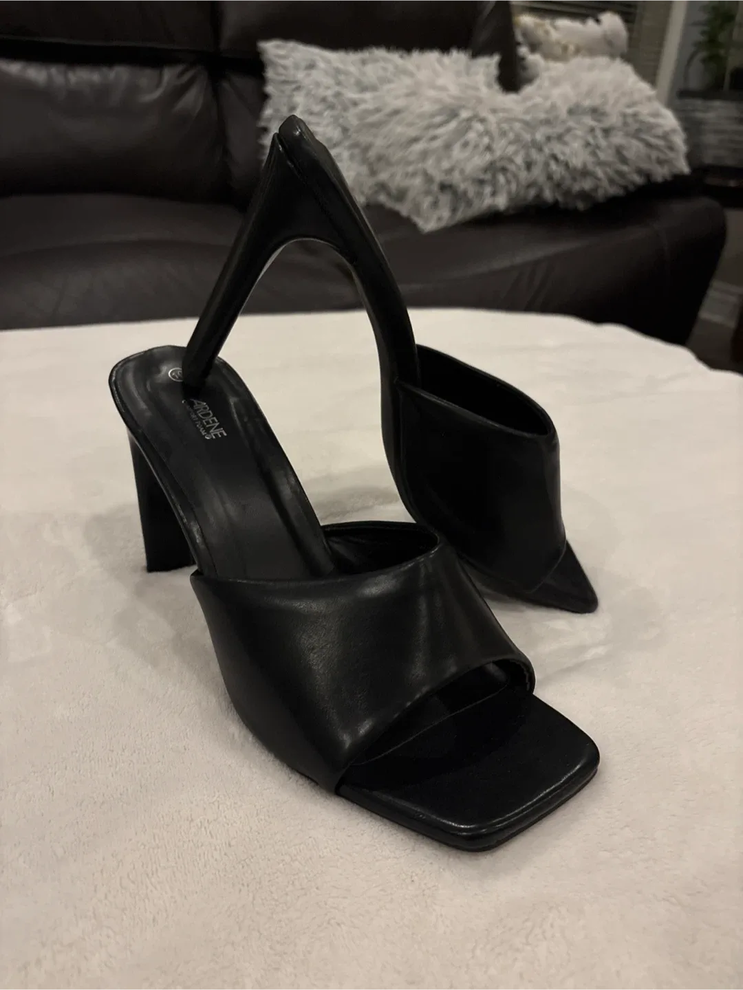 Ardene Black Heels - Size 10 image indicator(2)