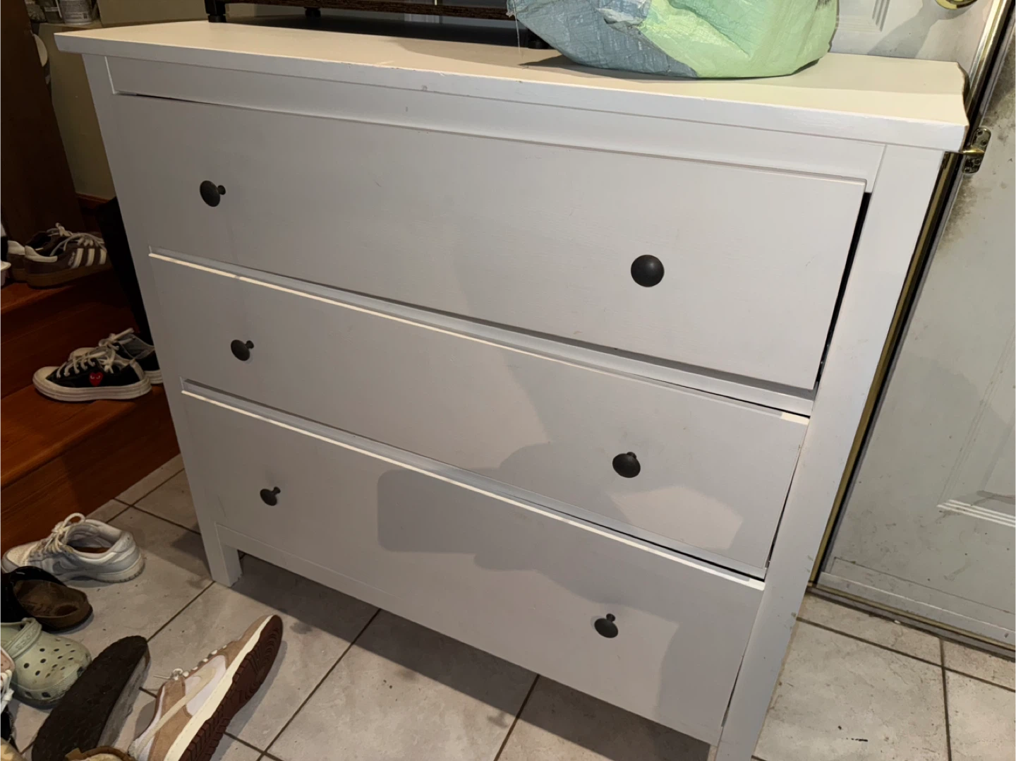 White 3-Drawer Dresser