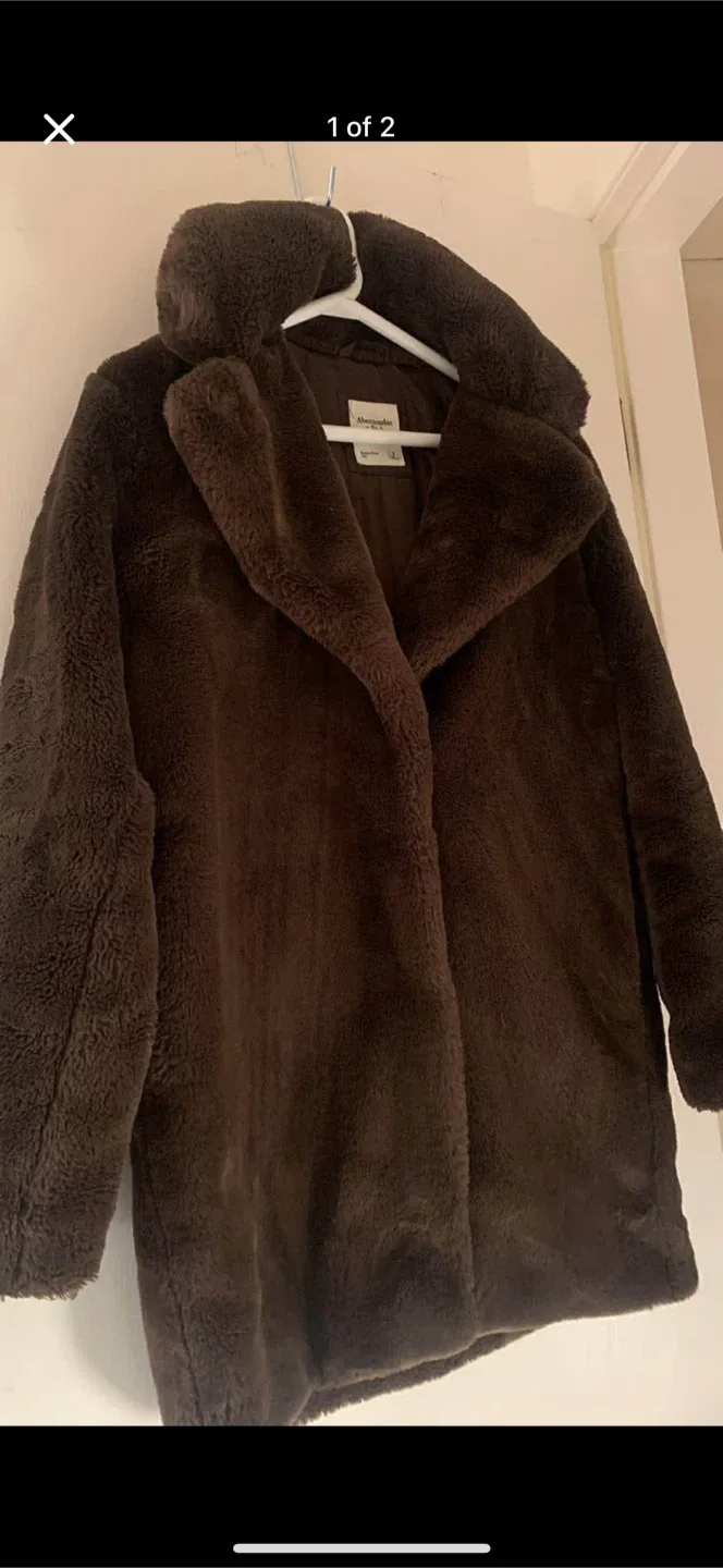 Abercrombie & Fitch Brown Faux Fur Coat - Size L