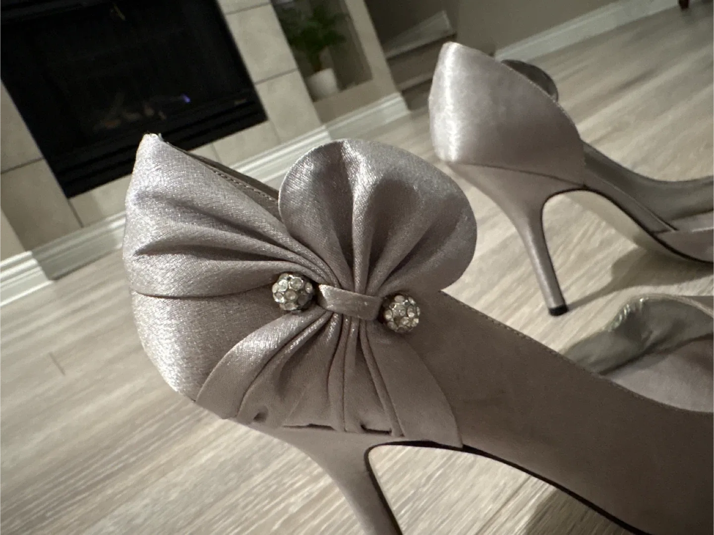 Selling  Nina New York Elegant Shoes  size 9 image indicator(7)