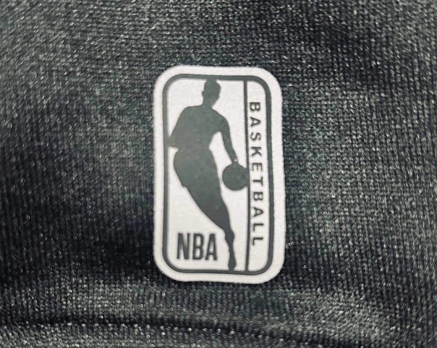 NWT Licensed NBA Sweater Sweatshirt Men Women’s Size Large L - photo 3
