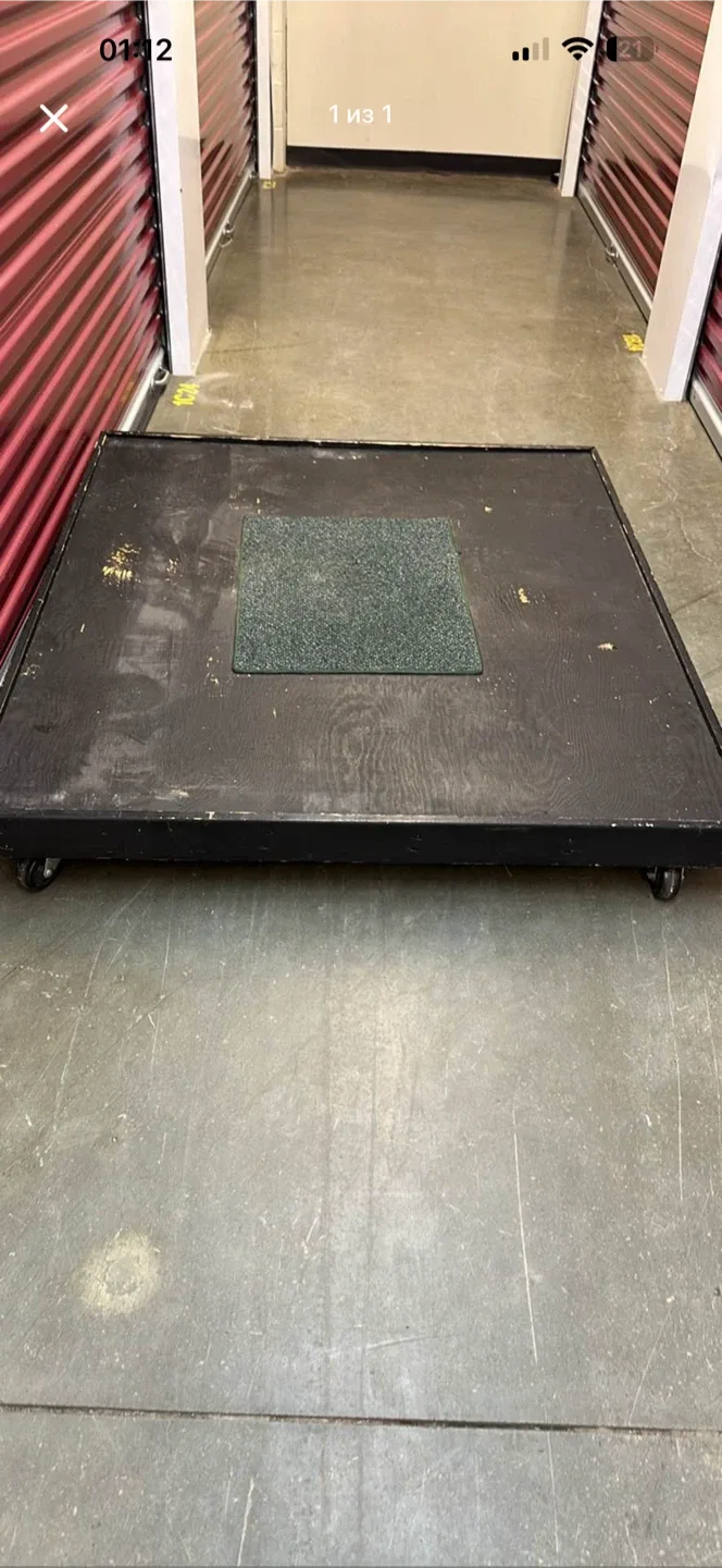 Black Rolling Platform Dolly with Carpet