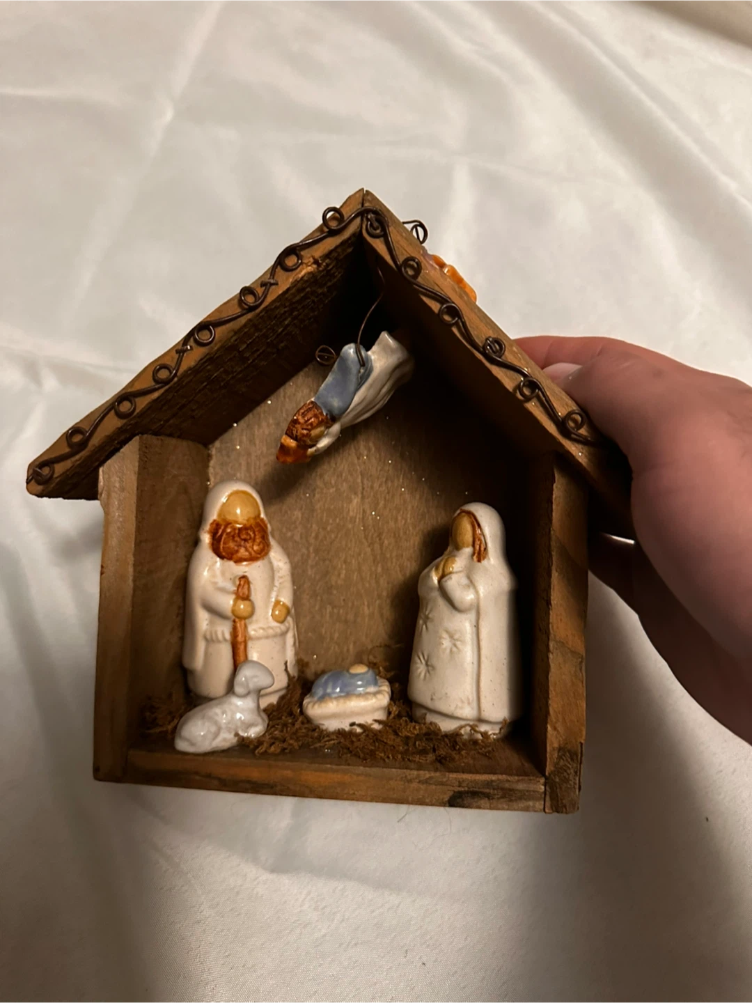 Vintage Nativity Scene - photo 2