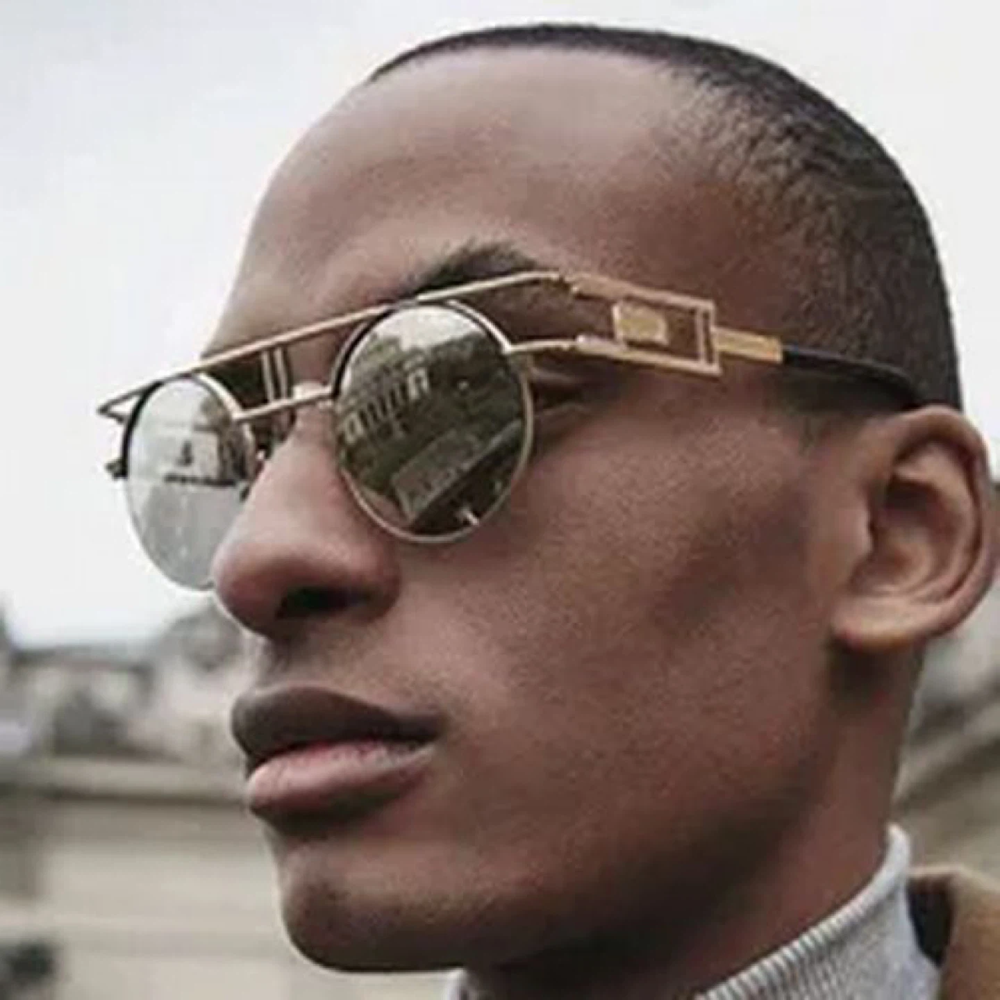 Gold Frame Round Sunglasses - photo 5