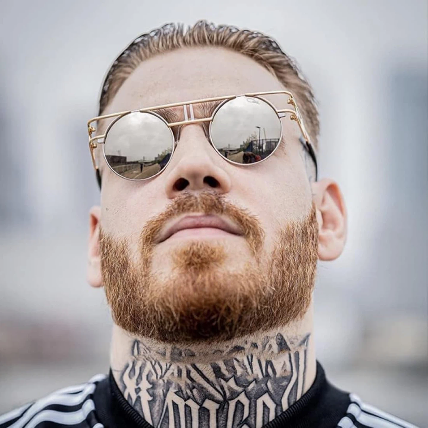 Gold Frame Round Sunglasses - photo 4