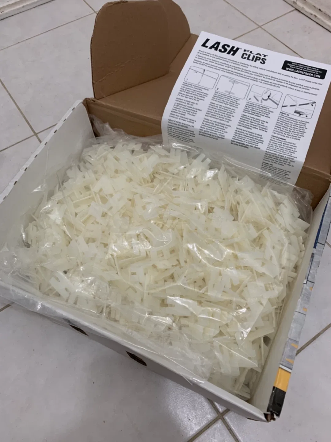 QEP Lash Tile Leveling Clips - 1000 Pack image indicator(4)