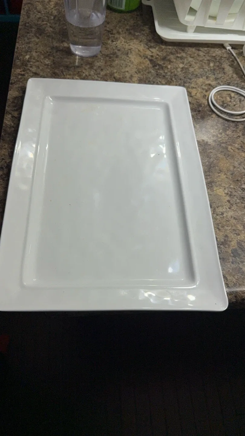 New White Rectangular Serving Tray (35x21cm) image indicator(4)