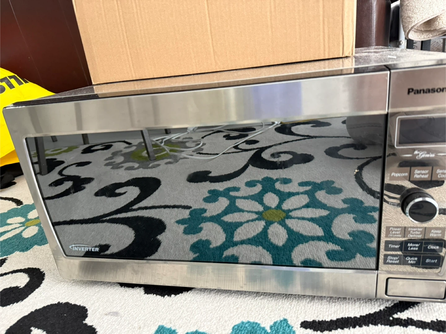 Microwave Oven