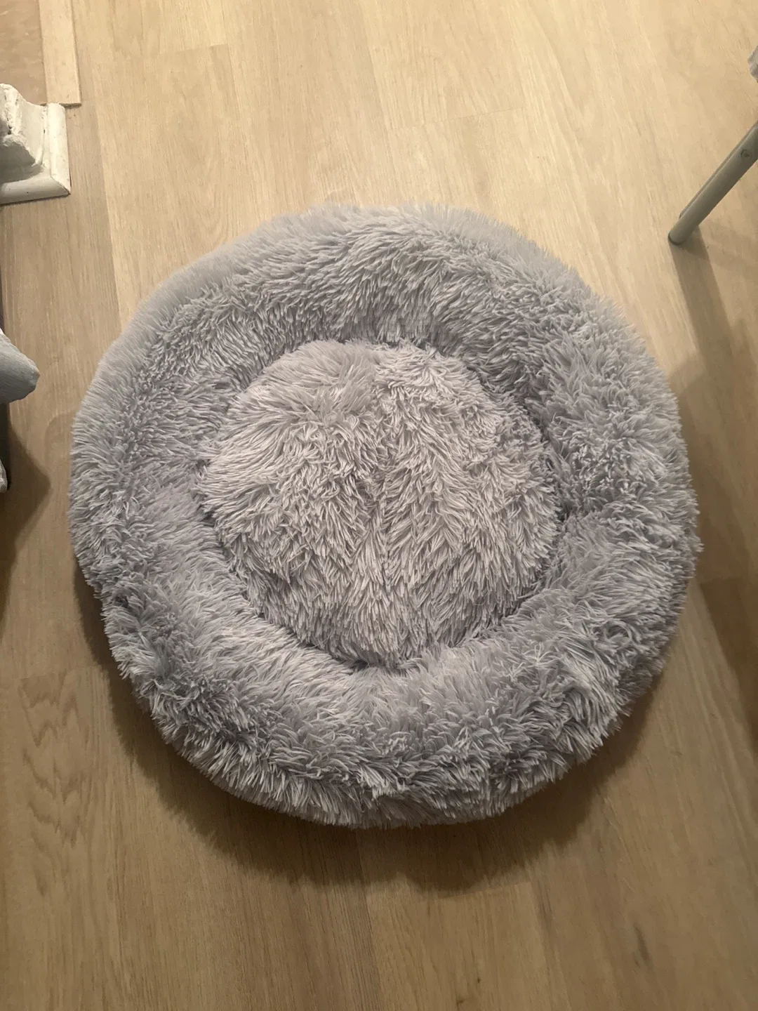 Grey Round Plush Donut Pet Bed image indicator(2)