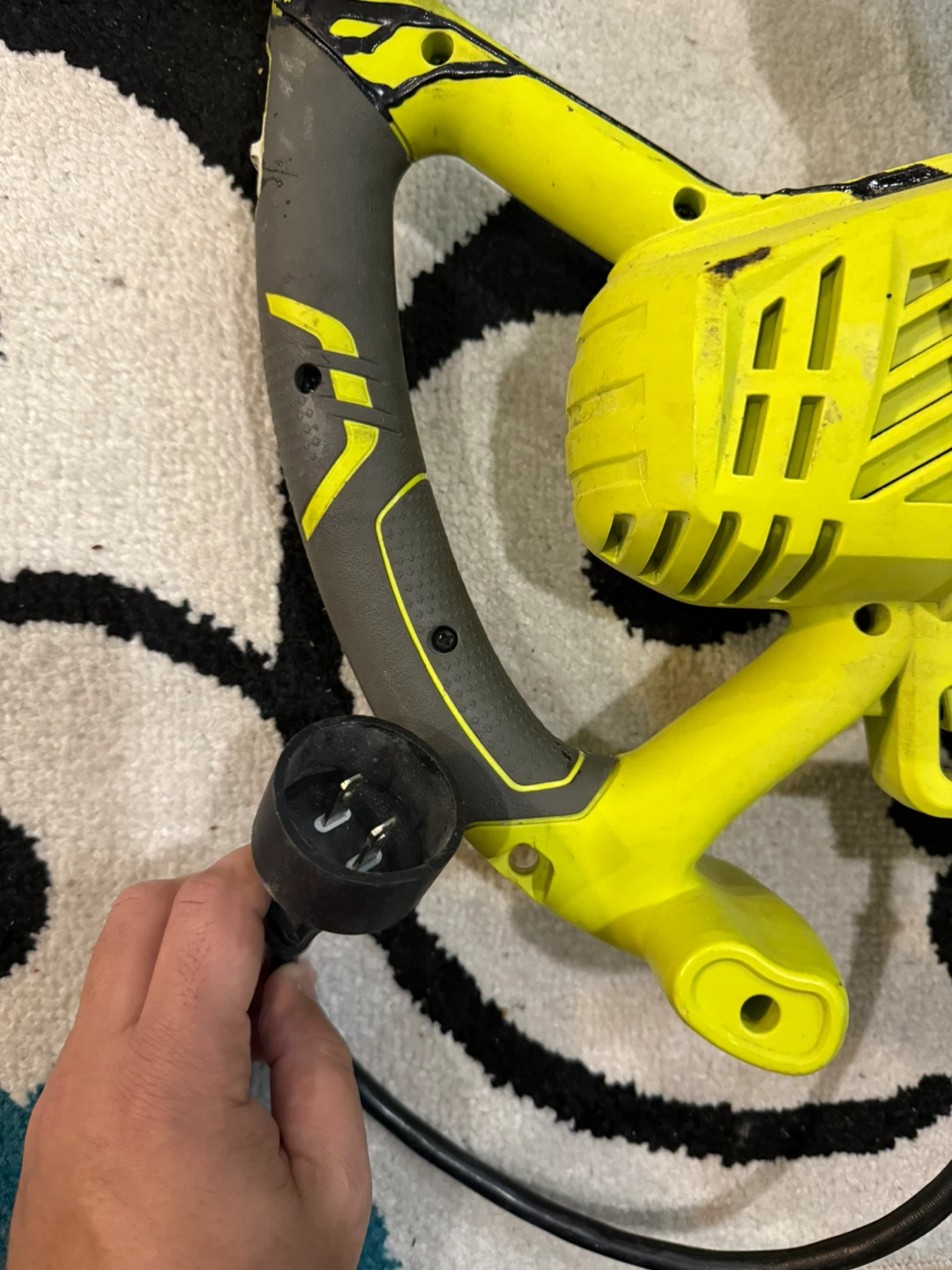 Ryobi Electric Leaf Blower - photo 4
