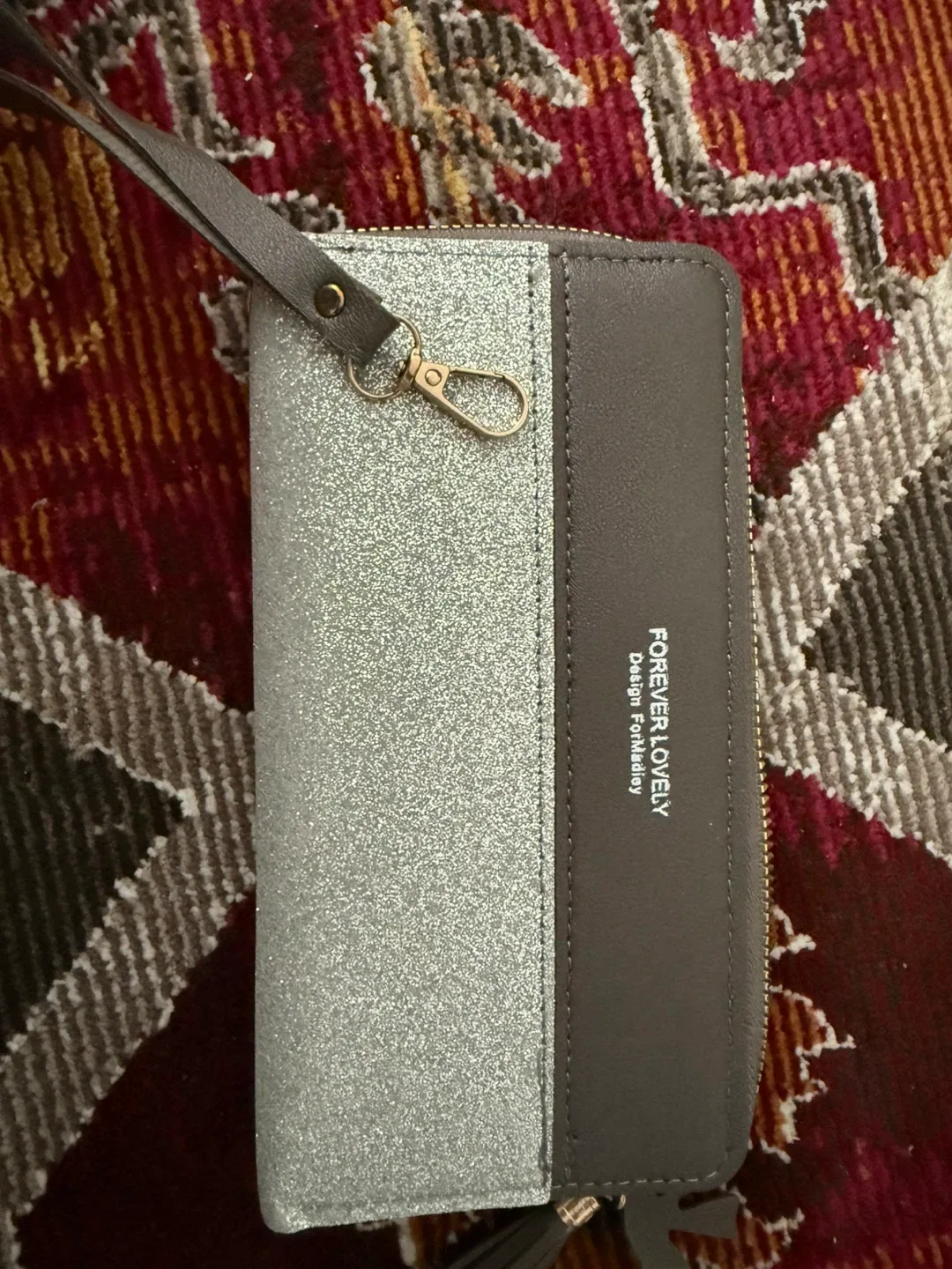 Forever Lovely Wallet image indicator(2)