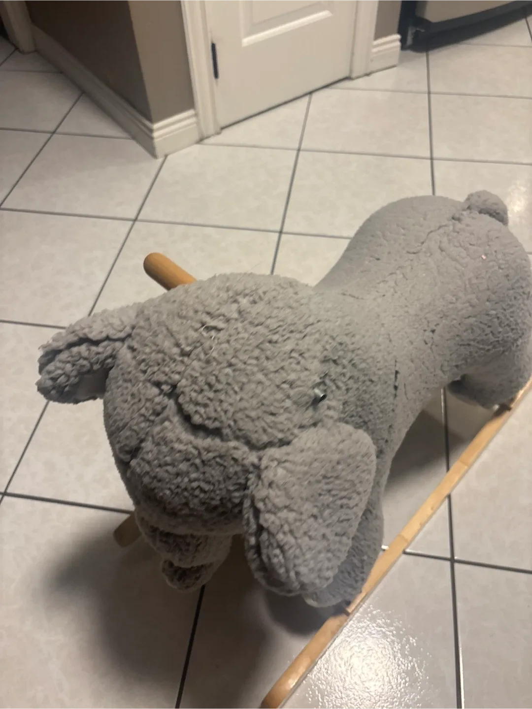 Kids Elephant Rocker ( pick up only ) image indicator(3)