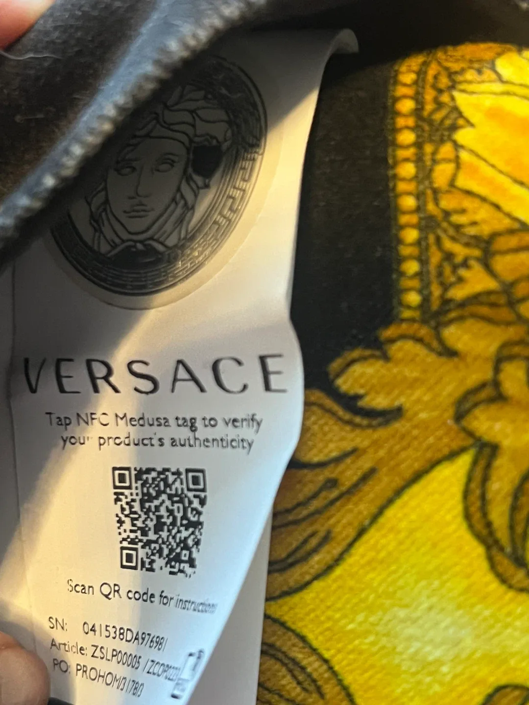 Authentic. New Versace Black/Gold Slippers(unisex) image indicator(7)