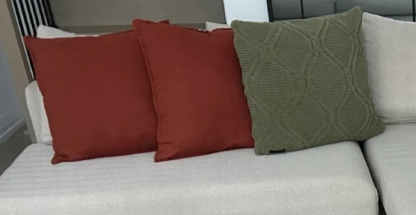 Set of Three Cushions image indicator(2)