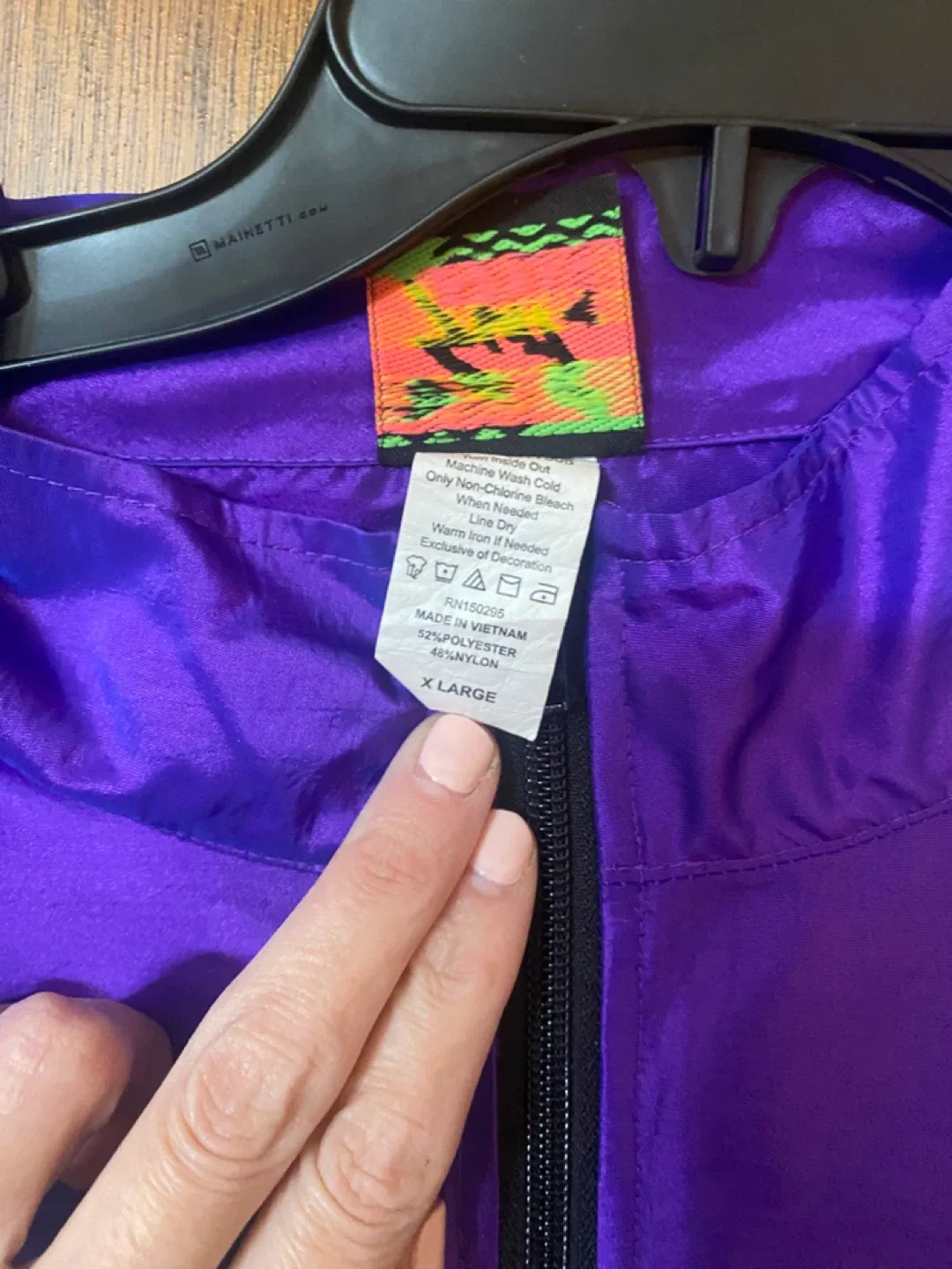 Surf style windbreaker xl image indicator(3)