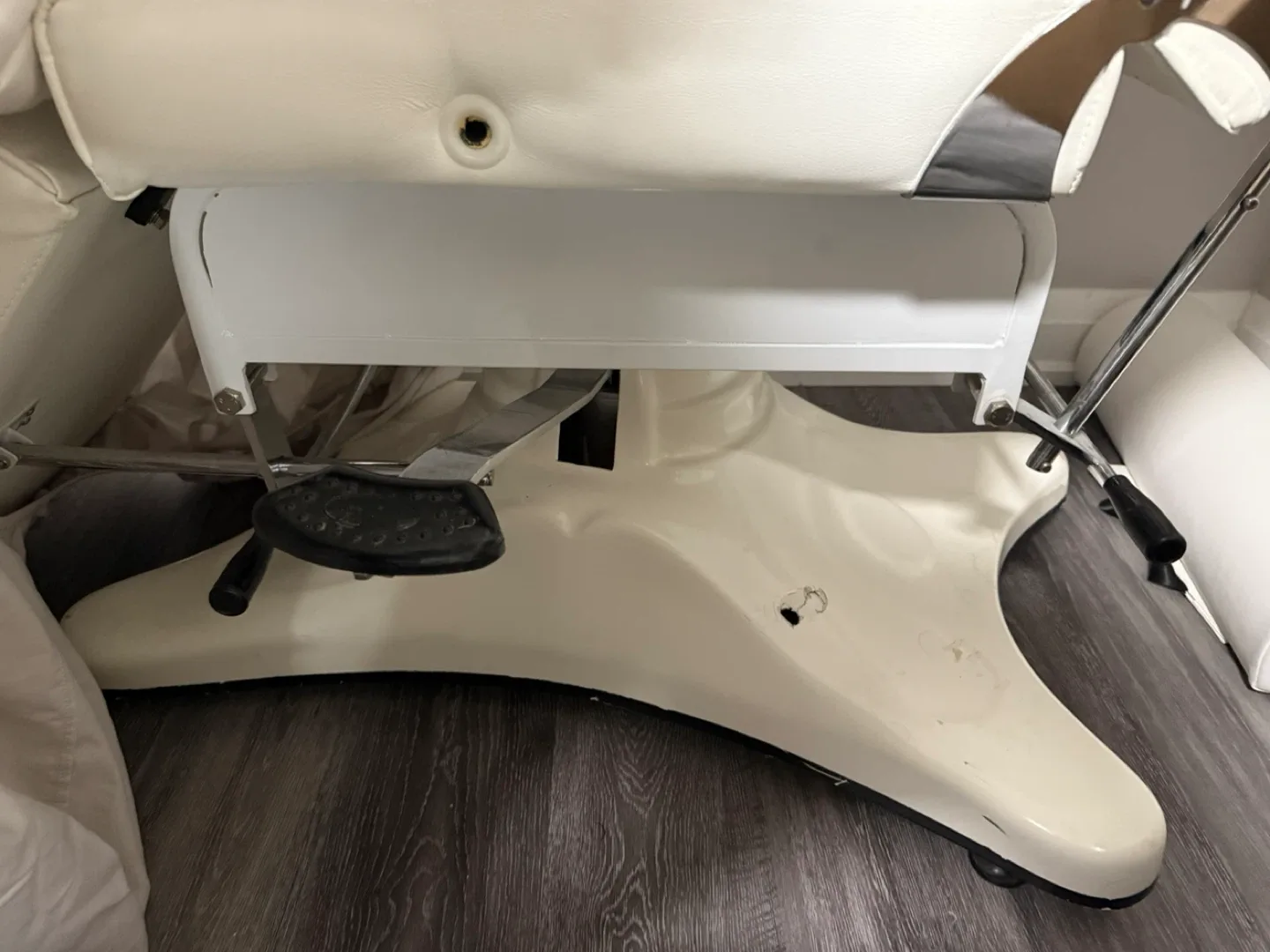 White Medical Examination Chair image indicator(3)