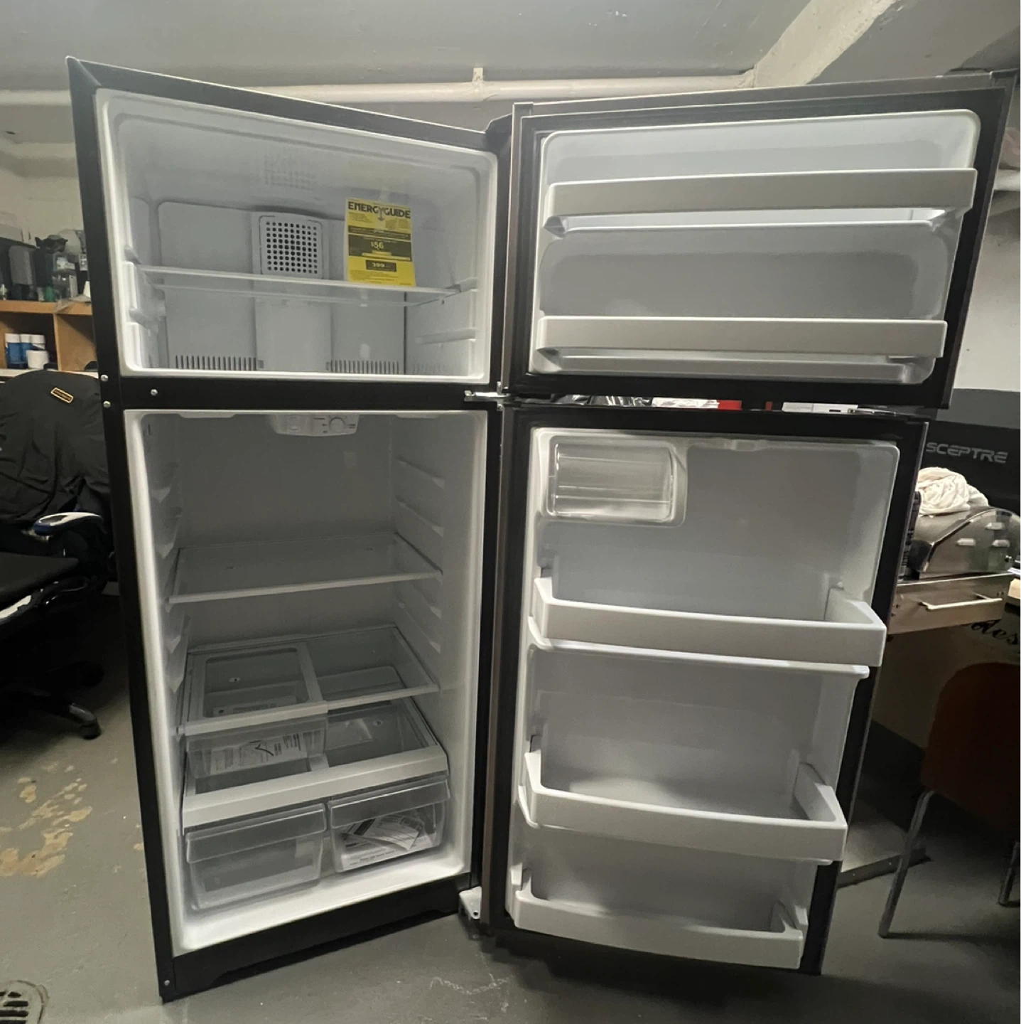 GE GTS18HYNHRFS Refrigerator