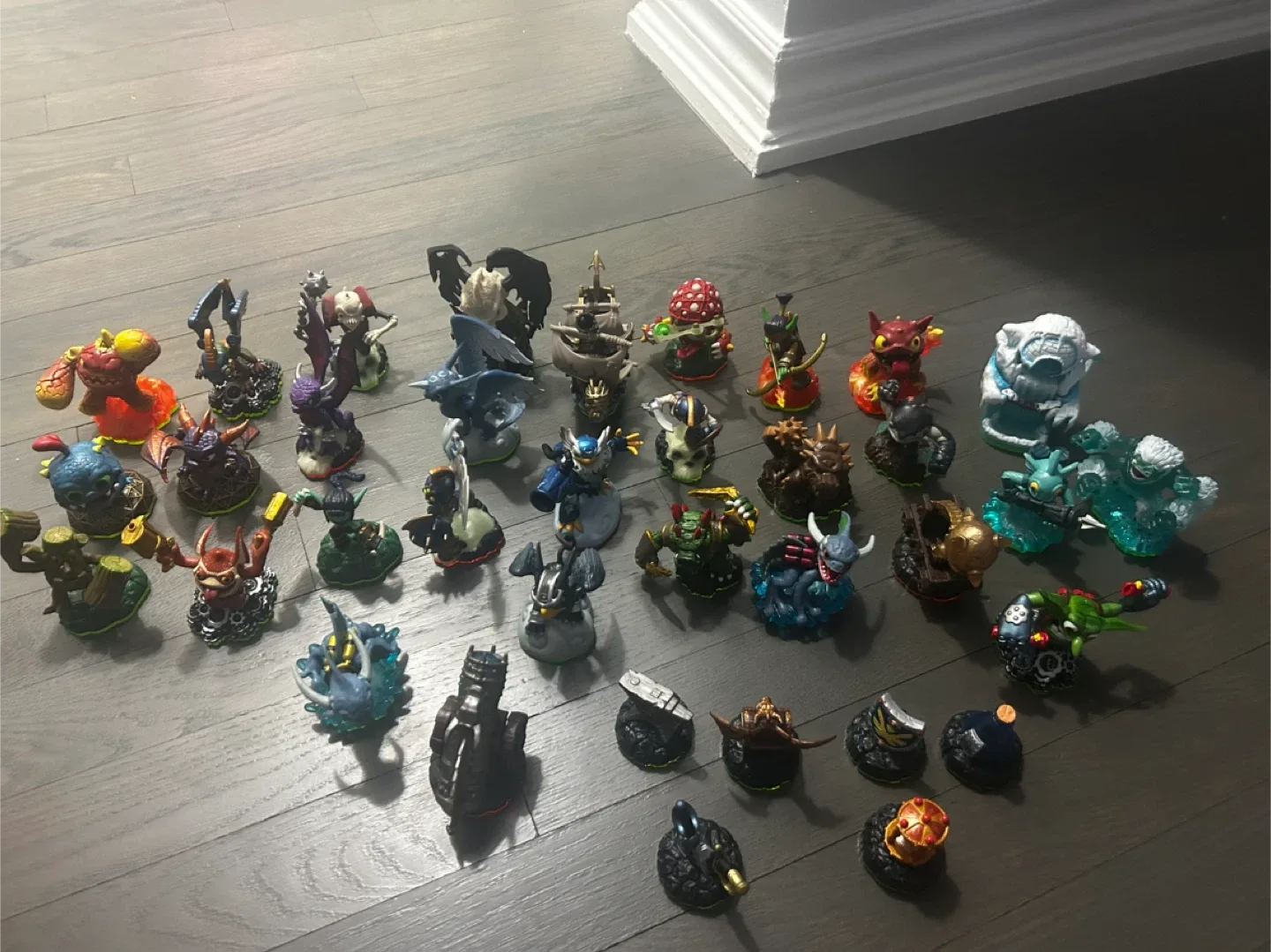 Skylanders Figures Lot