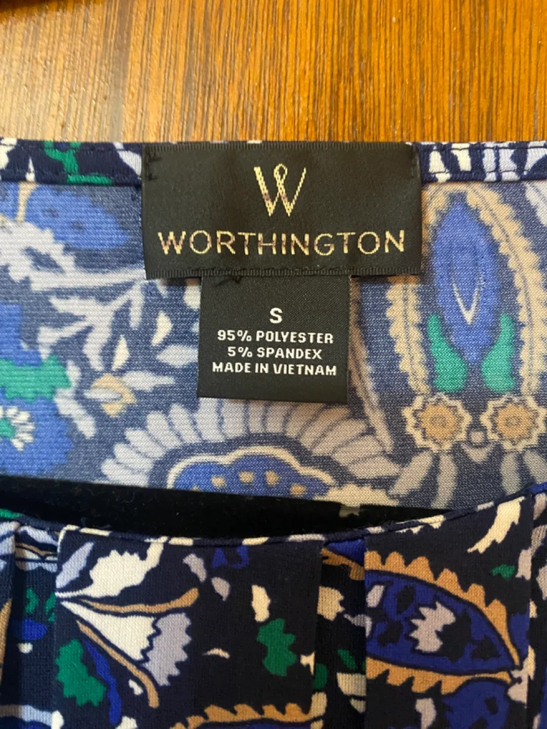 Worthington blouse size s image indicator(4)