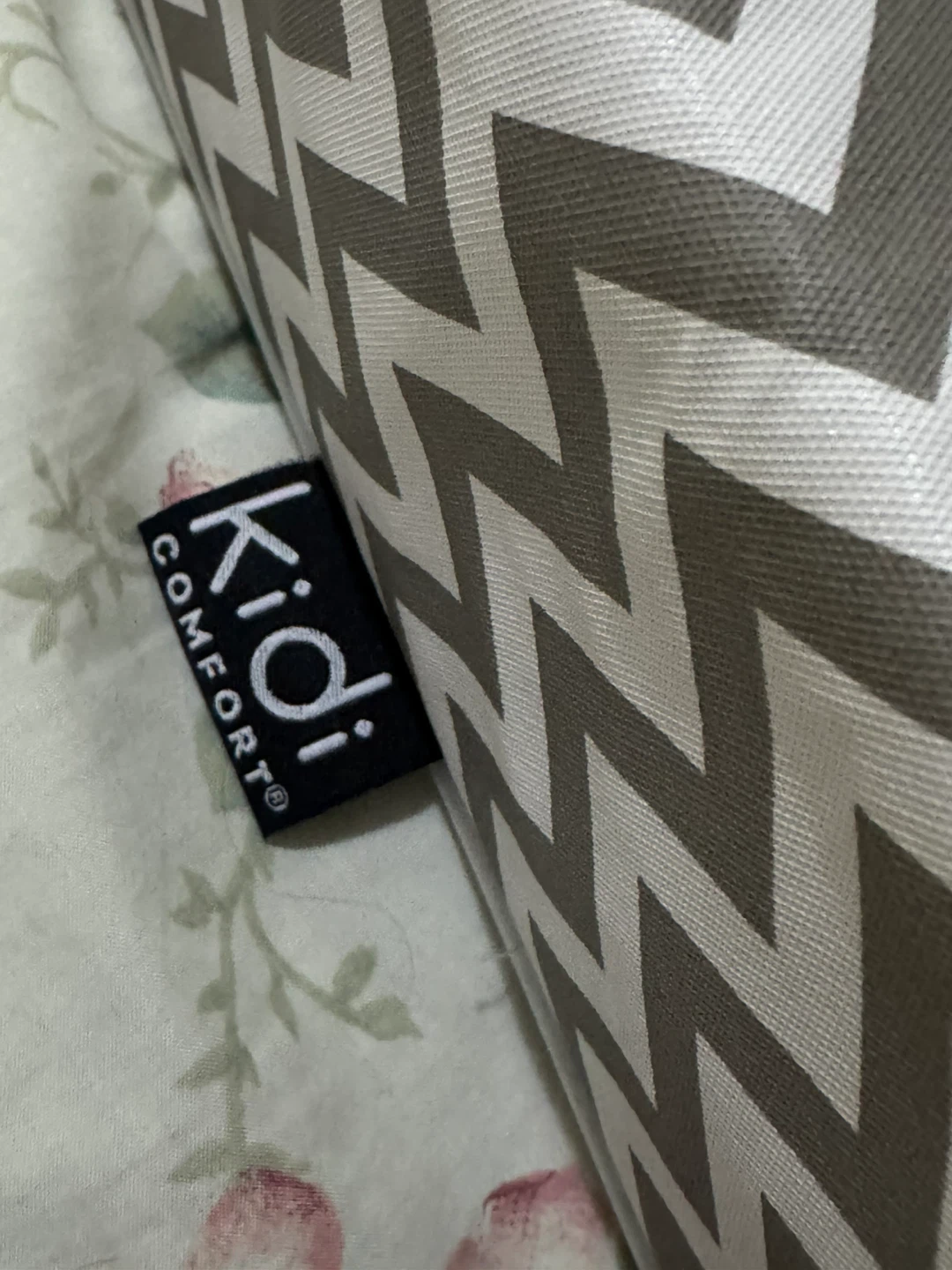 Kidi Comfort Changing Pad - Excellent Condition - photo 4