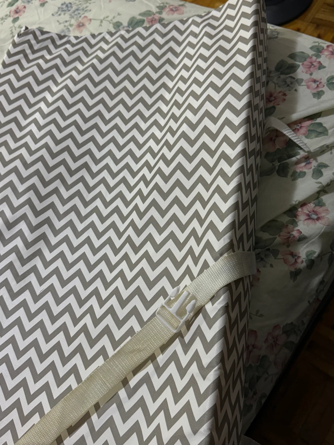 Kidi Comfort Changing Pad - Excellent Condition - photo 3