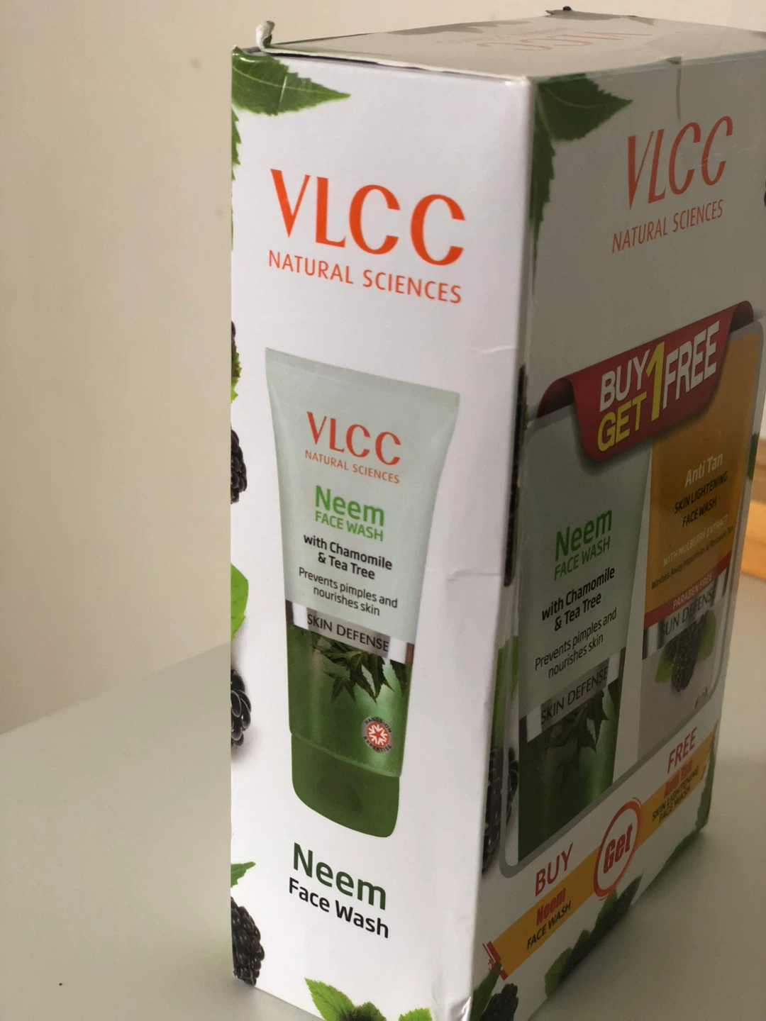 VLCC Neem & Anti Tan Face Wash Set - photo 3