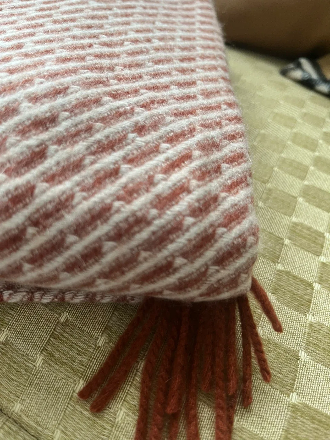 Striped Scarf image indicator(2)
