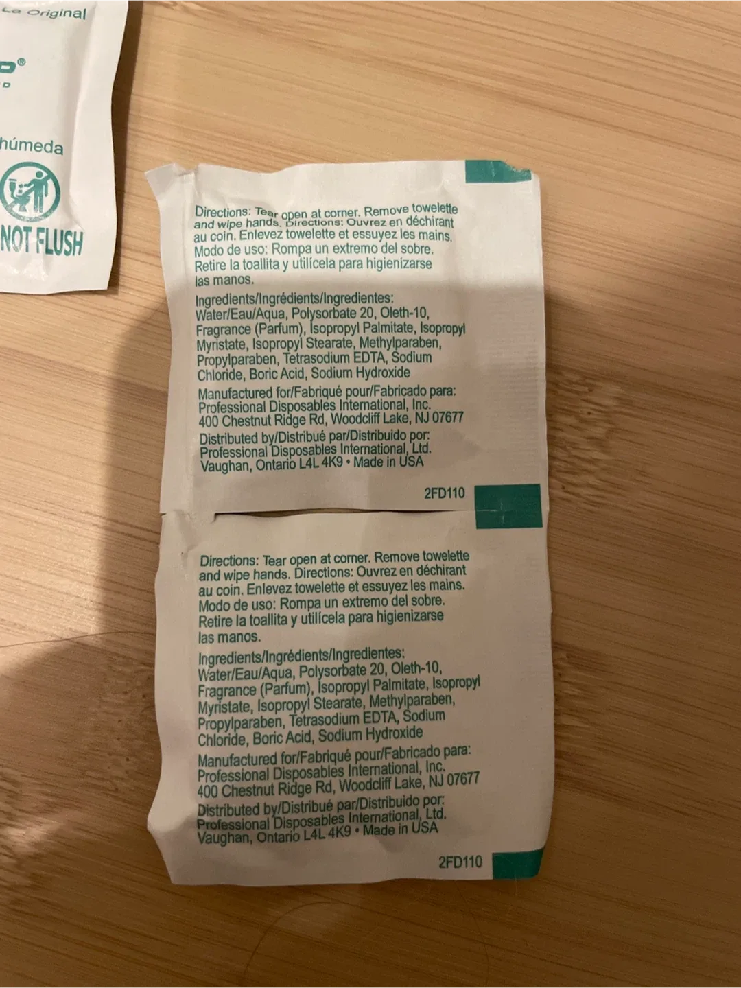 60 Wet-Nap Moist Towelettes - Individual Packets image indicator(3)