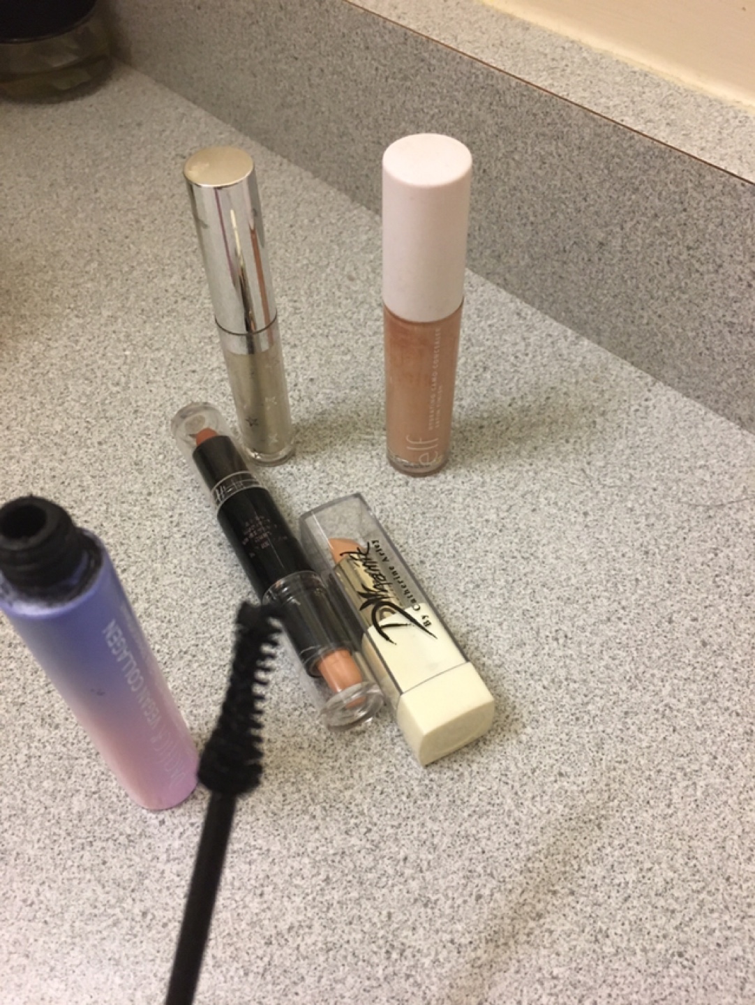 Assorted Makeup Lot: e.l.f., D'Mamik, others - photo 2