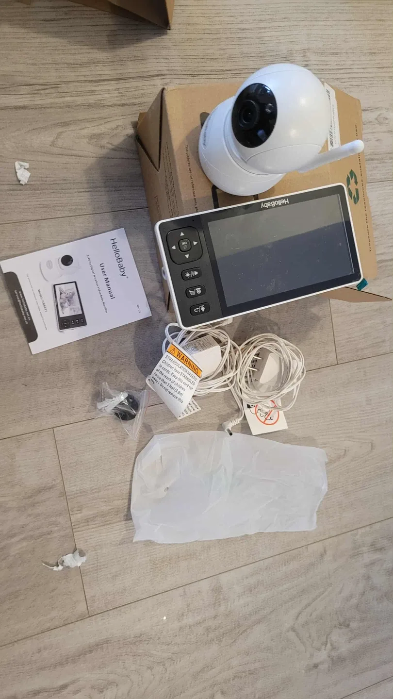 HelloBaby 720P Baby Monitor - Like New! image indicator(5)