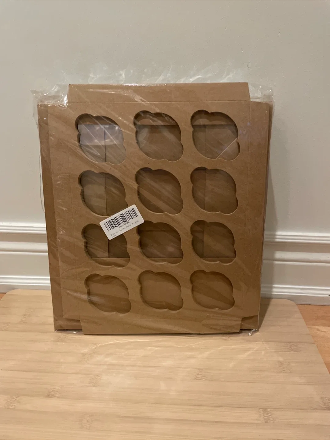 12 New Cupcake Boxes with Inserts - $2 for all! image indicator(3)