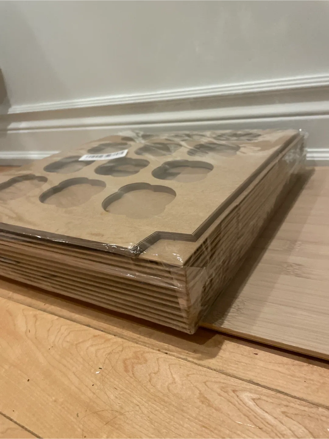 12 New Cupcake Boxes with Inserts - $2 for all! image indicator(4)