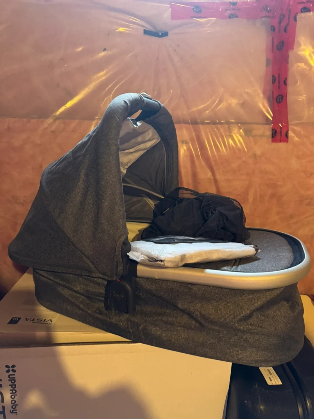 Uppababy Vista V3 Stroller + Bassinet Bundle image indicator(3)