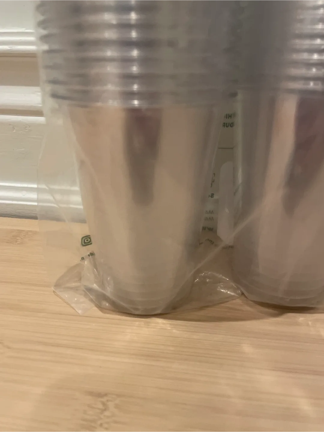 80 Clear Plastic Cups - New image indicator(2)