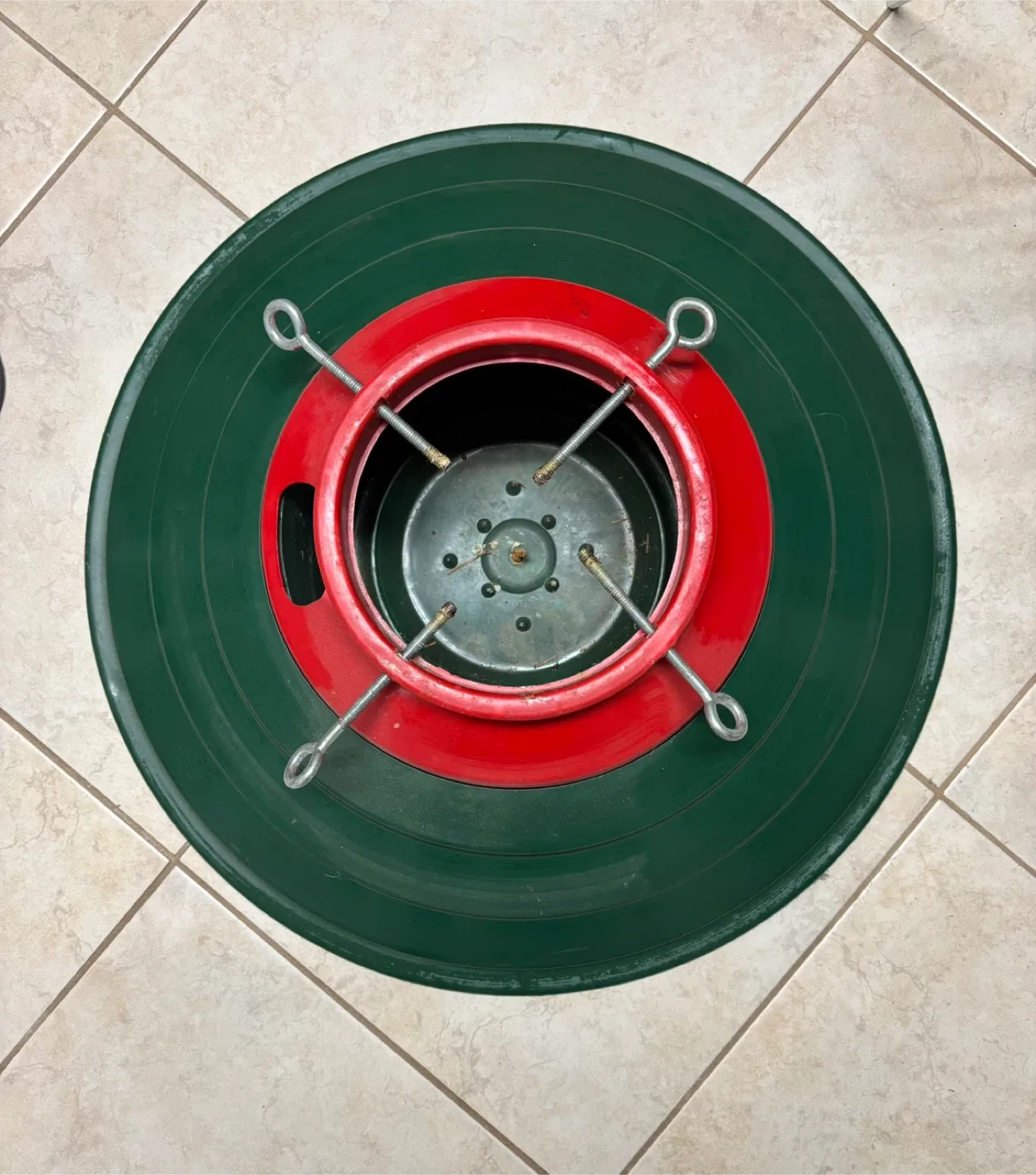 Green & Red Christmas Tree Stand image indicator(2)