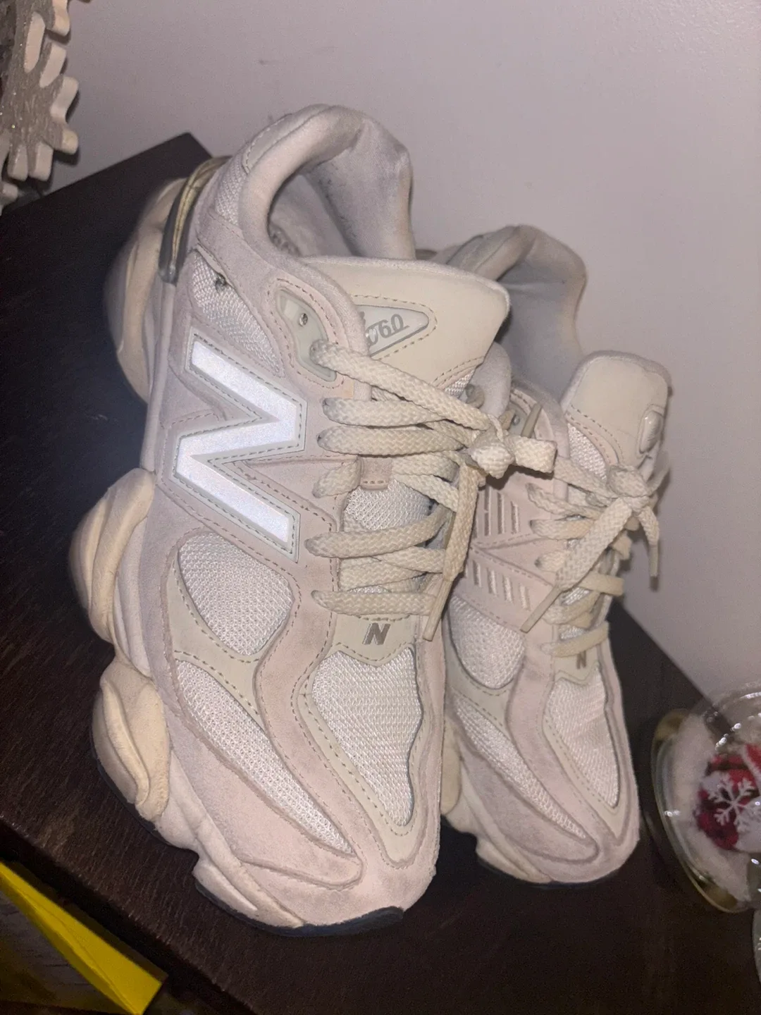 New Balance 9060 Sneakers women 10